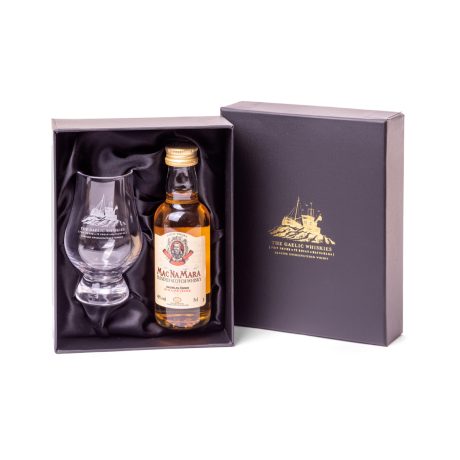 MacNamara Rum Finish Miniature Glass Set